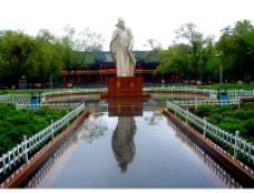 乌鲁木齐人民公园李白图片